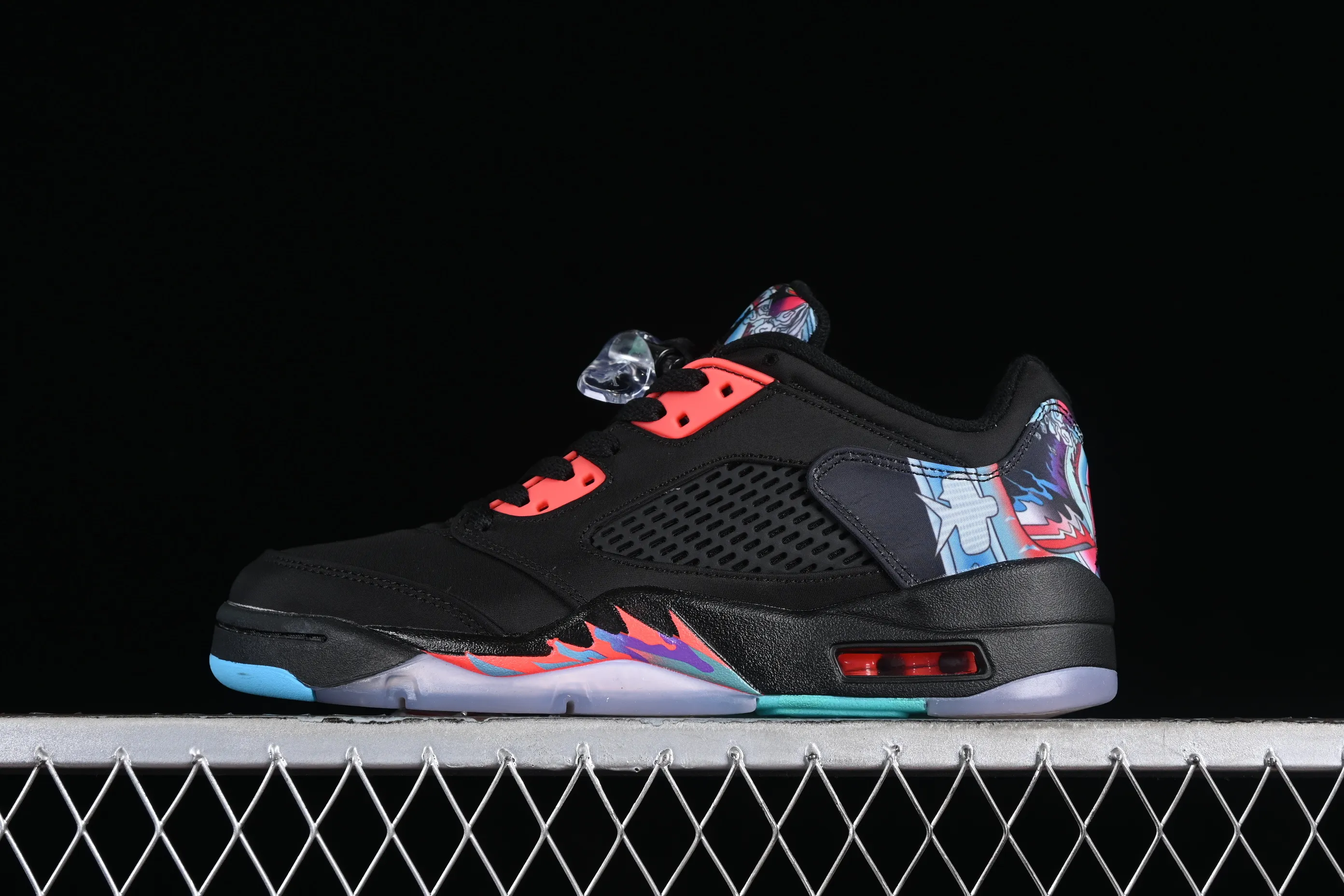 All categories Air Jordan Jordan series basketball shoes Air Jordan 5 Z version Air Jordan 5 Low "Chinese New Year" AJ5 Jordan 5 Chinese New Year theme low-top basketball shoes 840475-060